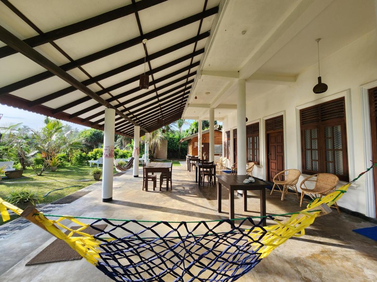 Screwpine Beach Villa Dickwella Exterior foto